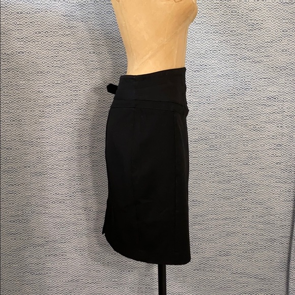 Express Pencil Skirt - Picture 3 of 10